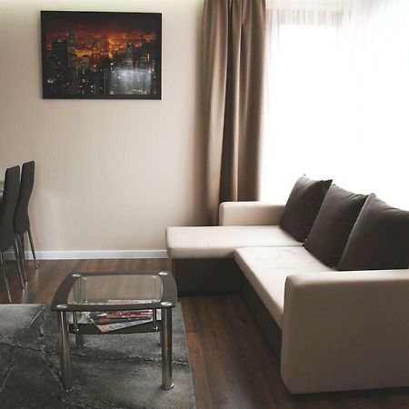 Apartament Wilga Park Cracovie Extérieur photo