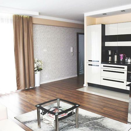 Apartament Wilga Park Cracovie Extérieur photo