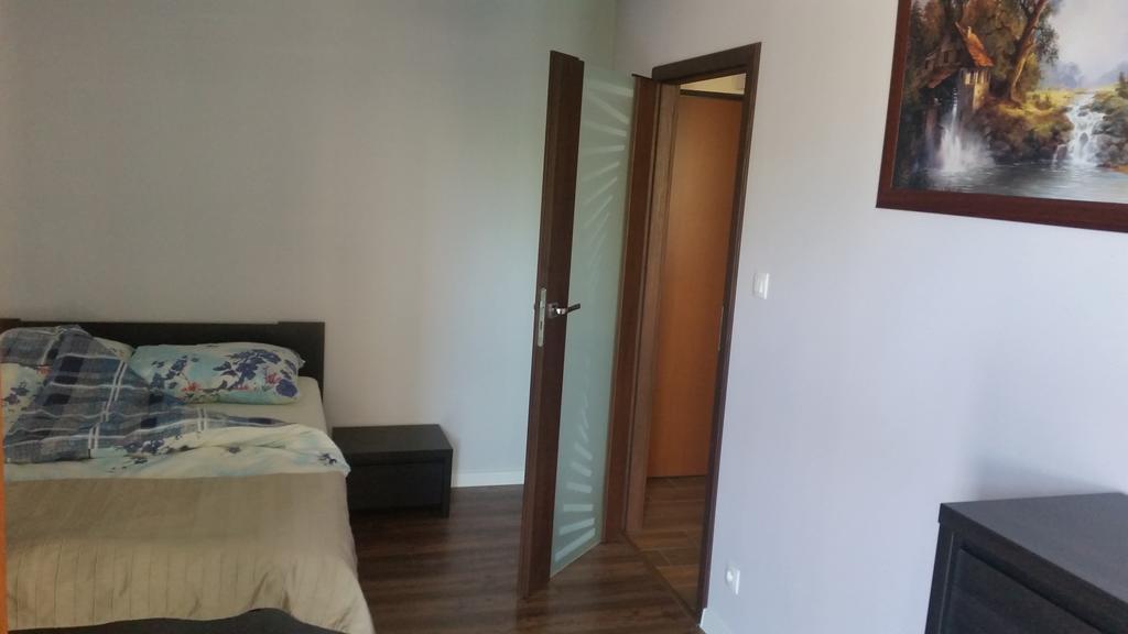 Apartament Wilga Park Cracovie Extérieur photo