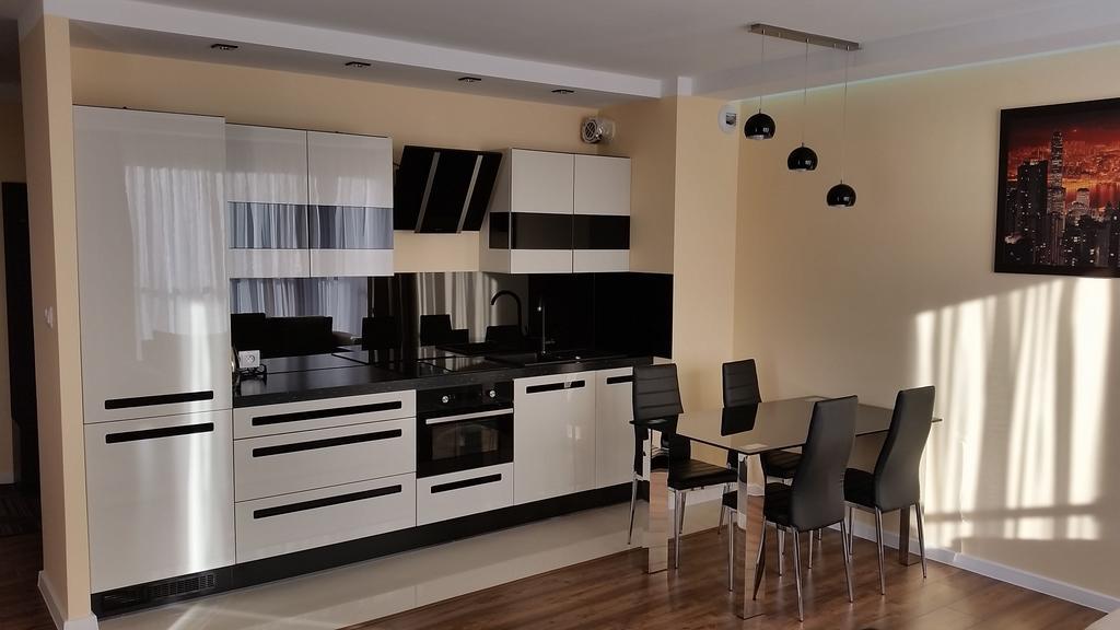 Apartament Wilga Park Cracovie Extérieur photo