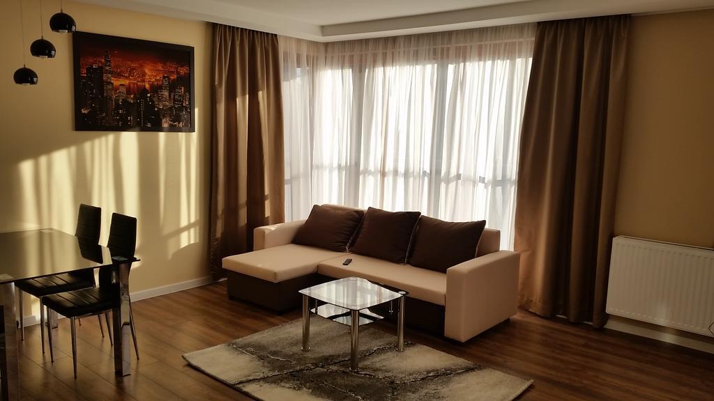 Apartament Wilga Park Cracovie Extérieur photo