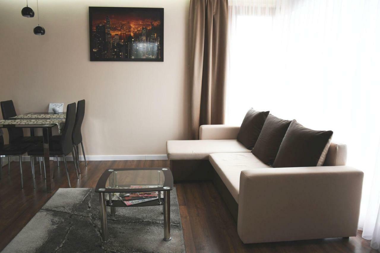 Apartament Wilga Park Cracovie Extérieur photo